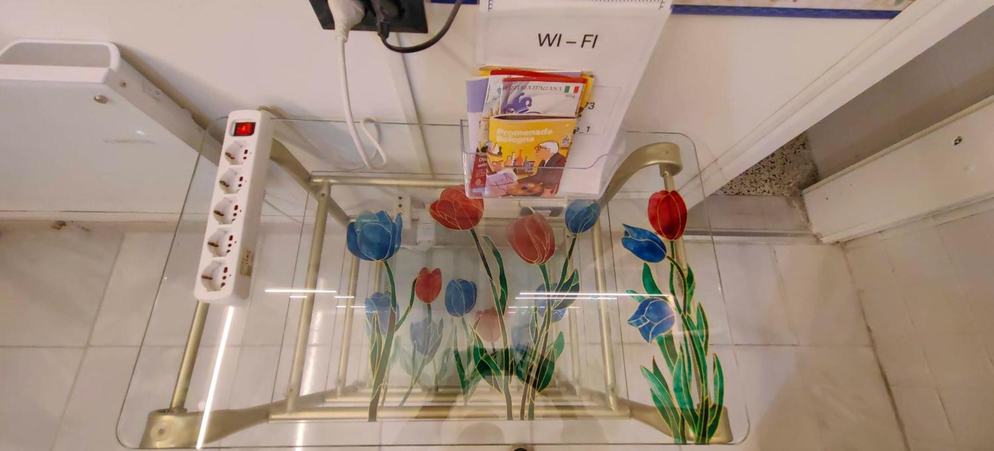 Gara Holiday Home- Bologna Airport Suite Bagian luar foto